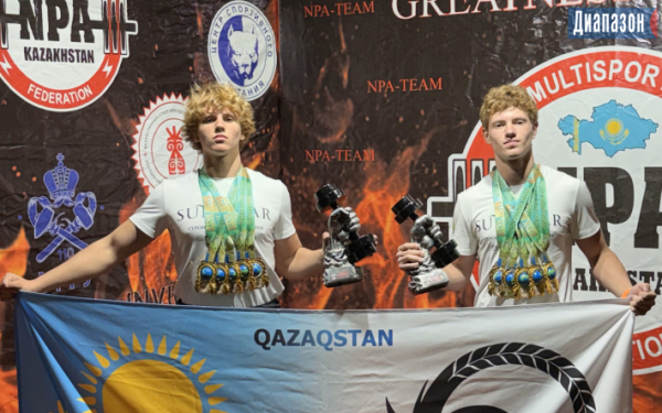 Братья-двойняшки из Актобе стали триумфаторами ЧМ по силовым видам спорта