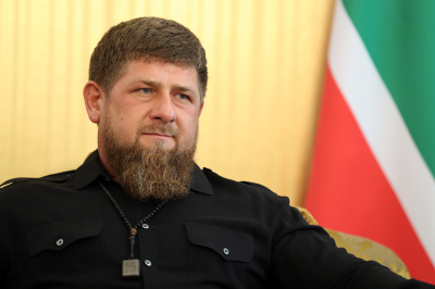 Сестра Кадырова получила международную премию Halal Business Woman