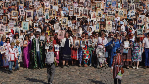 Стало известно, как будет проходить "Бессмертный полк" в 2026 году 10/04/2026 &ndash; Новости