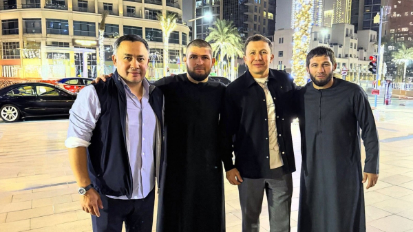 Геннадий Головкин встретился с Хабибом Нурмагомедовым в Дубае