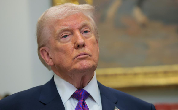 Трамп подписал указ о пошлине в 10% &laquo;для всех стран&raquo;