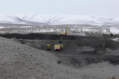 В Магаданской области обрушился рудник с людьми внутри
