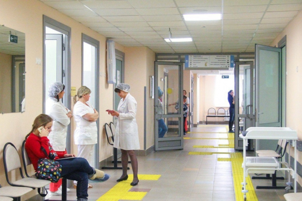 Юрист Арифулин предупредил о нечестных уловках платных медклиник