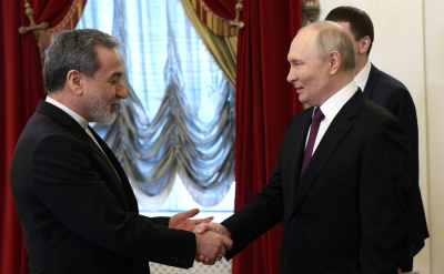 Владимир Путин встретился с главой МИД Ирана Аббасом Аракчи