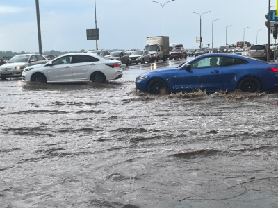Круглосуточная откачка и ворошение снега: в Нижнем Новгороде ввели режим повышенной готовности из-за паводка