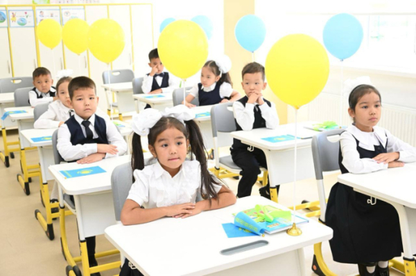 Новую модель воспитания &laquo;Адал азамат&raquo; введут во все школы Казахстана