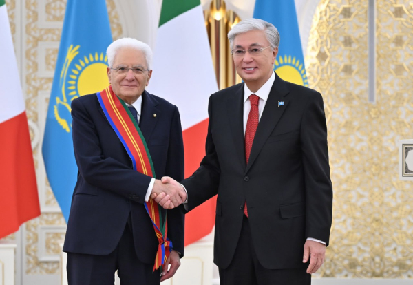 Глава государства наградил Серджо Маттареллу орденом &laquo;Достық&raquo; I степени