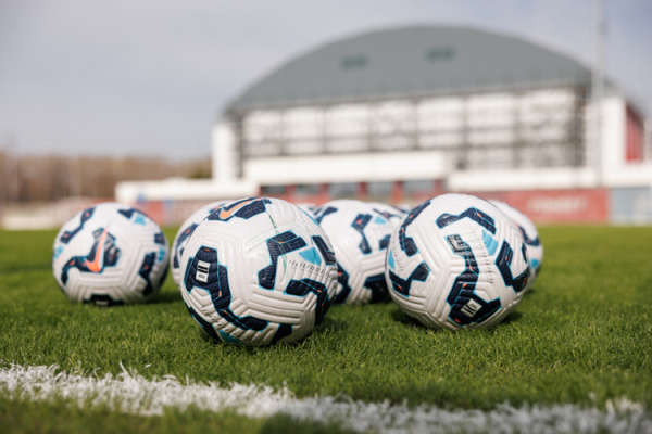 Сборная России по&nbsp;футболу сыграла вничью с&nbsp;командой Мали. Обляков не&nbsp;забил пенальти