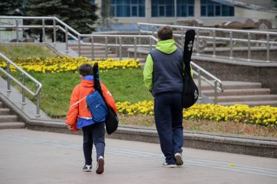 Уровень благополучия детей изучили в Казахстане