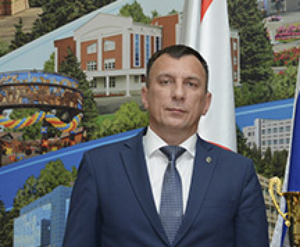 Экс-глава ГВСУ №8 признал вину по делу о хищении у МО РФ 9 млрд рублей