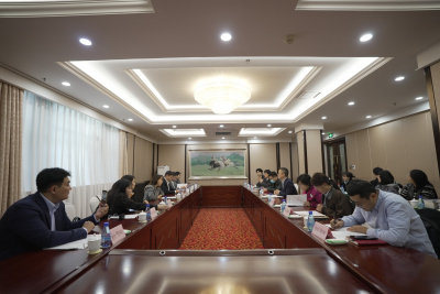 Медиа Синьцзяна: когда один регион говорит на шести языках