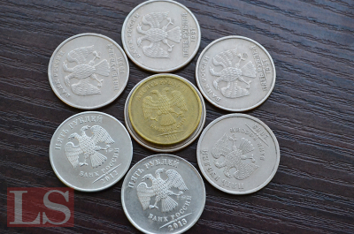 Рубль давит тенге: что стоит за укреплением российской валюты