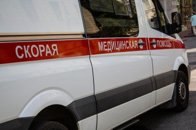 Под Белгородом ВСУ ударили дроном по гражданскому авто и ранили мужчину