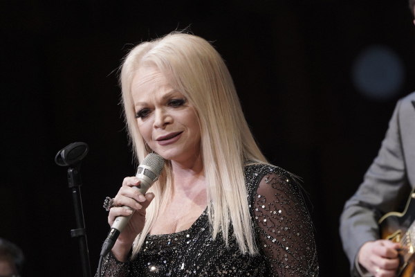 Долина поддержала Екатерину Волкову, уволенную из театра за &laquo;старость&raquo;