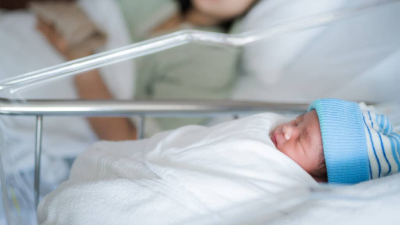 Население Казахстана растет за счет новорожденных и приезжих