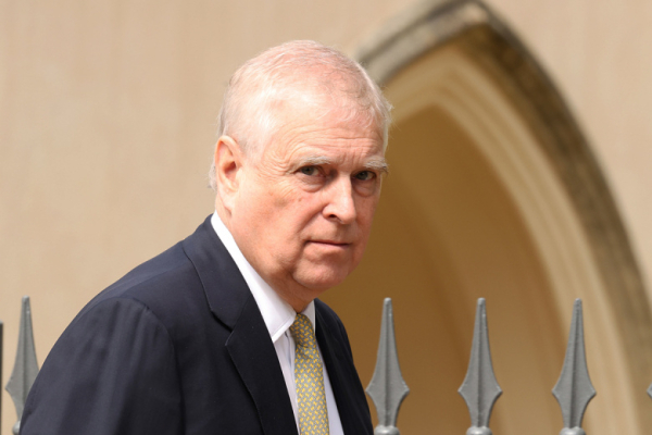 &laquo;Она русская, умная, красивая&raquo;: Эпштейн пытался сосватать россиянку принцу?