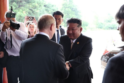 Ким Чен Ын переизбран на пост генсека Трудовой партии Кореи на IX съезде в Пхеньяне