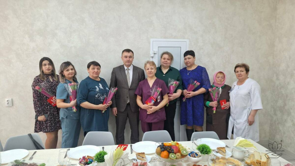 В Мамадышской больнице поздравили матерей и жен участников СВО