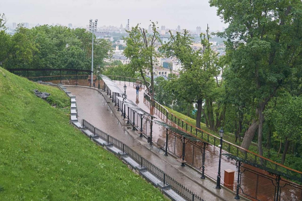 Одну из улиц преобразуют в аллею в Алматы