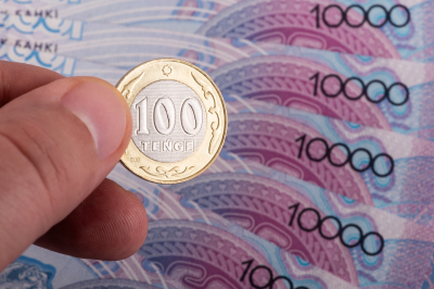 15 ноября - профессиональный праздник финансистов и день тенге