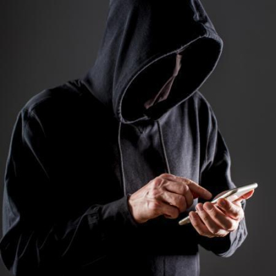 Подростка в Татарстане обманули на 38 миллионов рублей