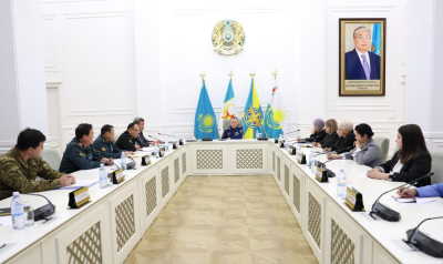 Министр обороны и Главный военный прокурор встретились с представителями Комитета солдатских матерей &laquo;Аналар жүрегі&raquo;