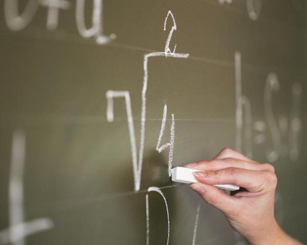 Татарстанские школьники могут получить 50 000 рублей за успехи в учебе