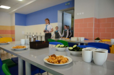 В Татарстане продолжится программа бесплатного питания начальных классов