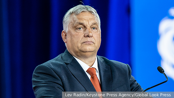 Лавров отметил невозможность обсуждения снятия незаконных санкций против России