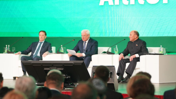 Рекордный урожай и 100 млрд убытков: аграрии требуют от правительства стабильных цен 26/03/2026 &ndash; Статьи Рекордный урожай и 100 млрд убытков: аграрии на съезде в Казани требуют стабильных цен