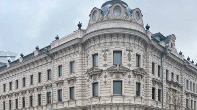 В Казани начались противоаварийные работы в Александровском пассаже