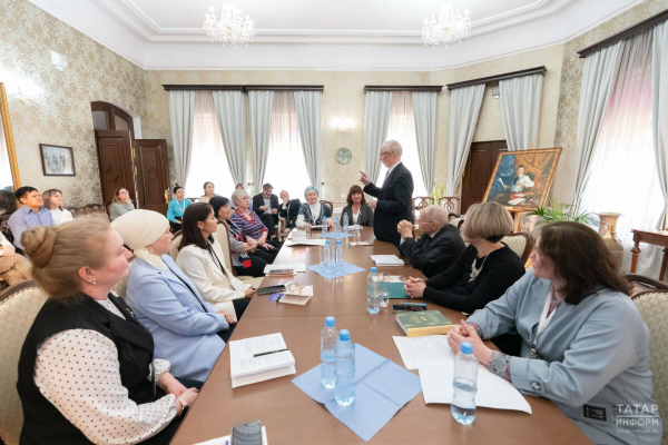 В Казани прошло пленарное заседание Всероссийской конференции &laquo;Тукаевские чтения &ndash; 2026&raquo;
