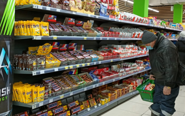 Трамп объявил о введении пошлины 25% на весь импорт из Казахстана