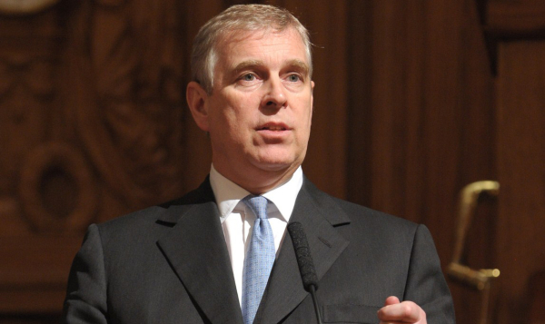 Эксперт по&nbsp;губам расшифровал просьбу экс-принца Эндрю к&nbsp;принцу Уильяму