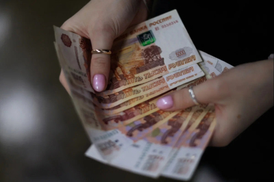 Жительница Казани незаконно получила почти миллион за нерожденного ребенка