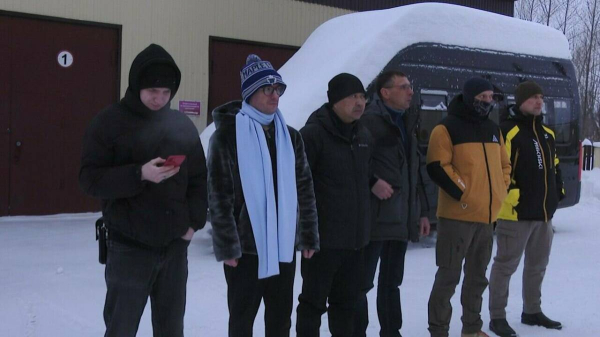 &laquo;Вы уже наши герои&raquo;: из Нижнекамска на службу отправились шесть контрактников