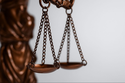 Житель Кульсары оправдан за пост о ремонте дороги в Instagram