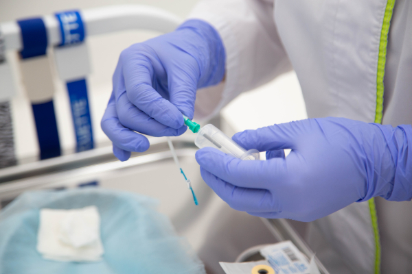 Дерматолог Марин рассказала о неожиданных причинах кожного зуда