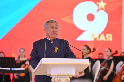 Минниханов на&nbsp;встрече с&nbsp;ветеранами ВОВ: &laquo;Мы&nbsp;в&nbsp;неоплатном долгу перед вами!&raquo;