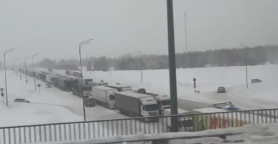 В Казани образовалась огромная пробка на М7 из-за аварии с фурами 01/02/2026 &ndash; Новости