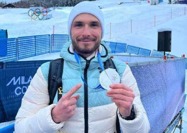 Филиппов: Поспорили с другом, что если получу медаль Олимпиады, он мне подарит айфон