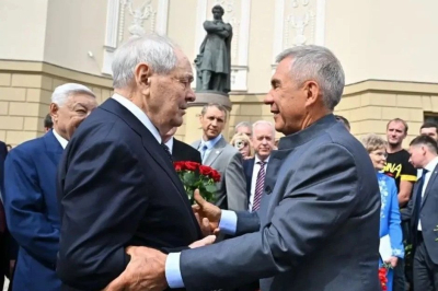 Минниханов о Дне русского языка: &laquo;Для многонационального Татарстана этот праздник имеет особый смысл&raquo;