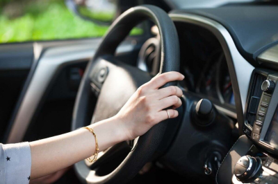 Автоледи из Астаны получила неожиданный штраф