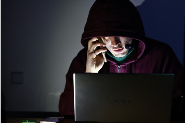 Мошенники обманывают россиян, предлагая уборку по эксклюзивной цене