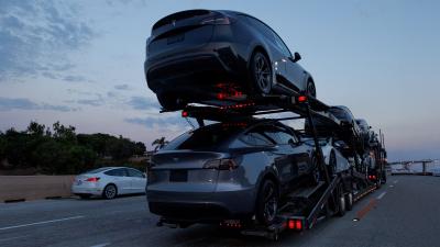 Акции Tesla обвалились из-за слабой отчетности и проволочек с беспилотниками