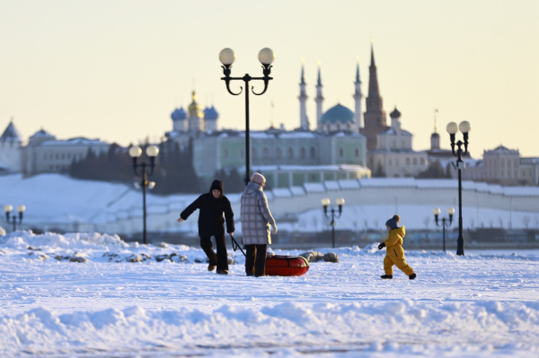 Онищенко: &laquo;Средняя продолжительность жизни в России достигла 74,2 года&raquo;