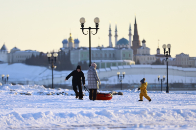 Онищенко: &laquo;Средняя продолжительность жизни в России достигла 74,2 года&raquo;
