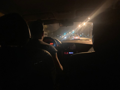 Таксист inDrive предложил пассажирке интим за курение в салоне