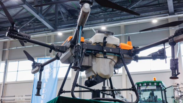 Первый учебник по беспилотникам выпустили для учеников старших классов 27/02/2026 &ndash; Новости